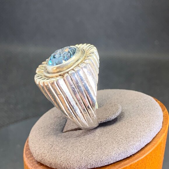 VTG Sterling Silver 925 Blue Topaz Bezel Set Textured Ridged Border Size 8.25 - Picture 6 of 13
